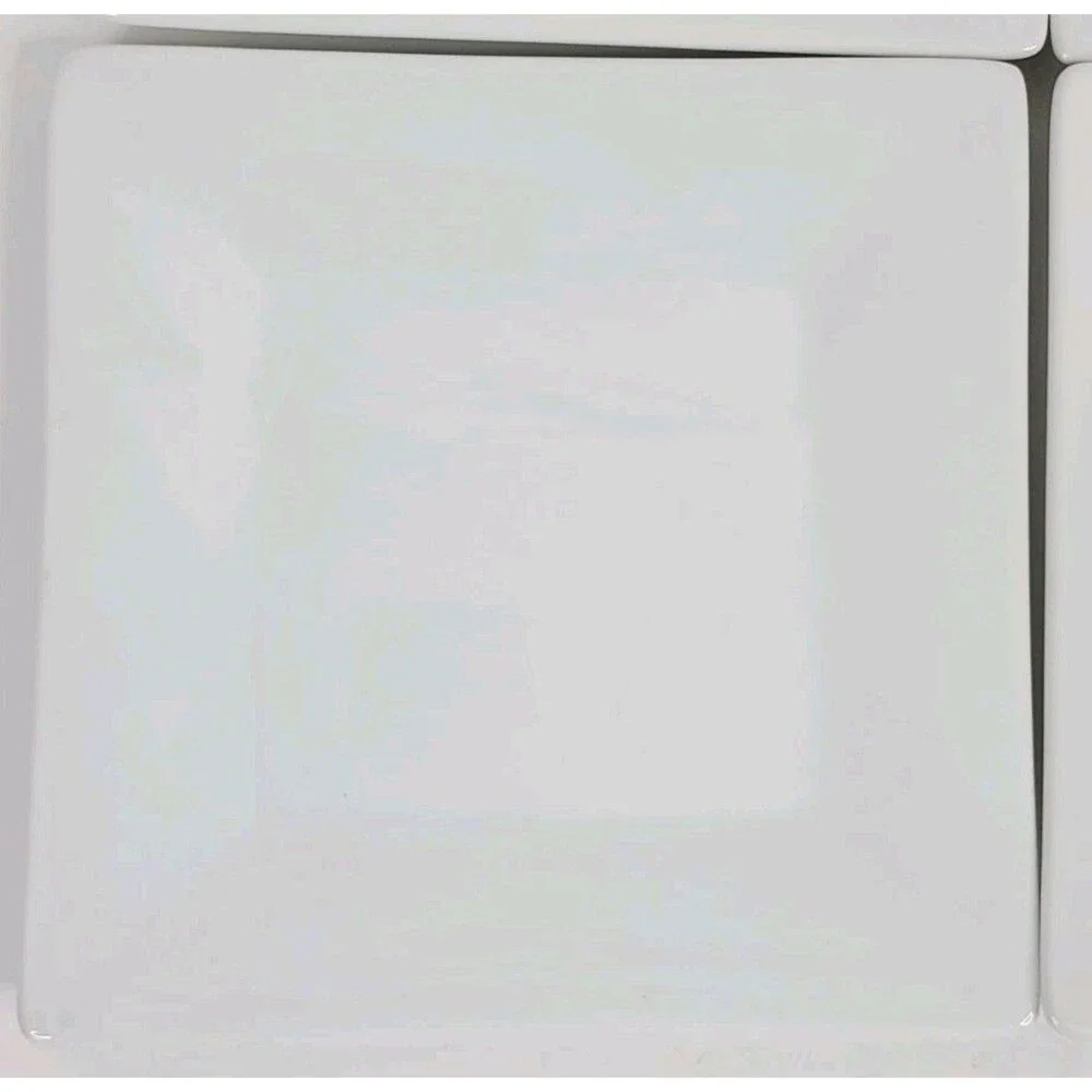 Set of 4 Crate & Barrel White 6